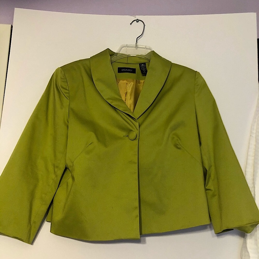 Ideology sz.10 Chartreuse top